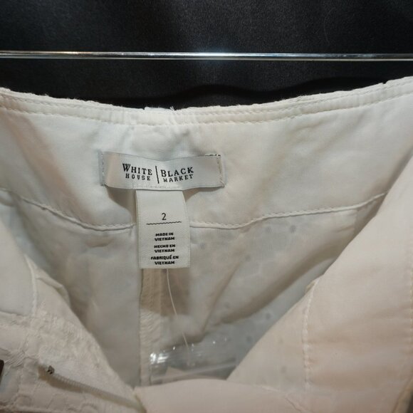 White House Black Market White Eyelet Lace Mini Belted Shorts NWT 2 - Picture 9 of 9